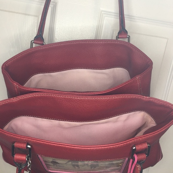 LIZ CLAIBORNE ACCESSORIES Photo Purse - Picture 6 of 8